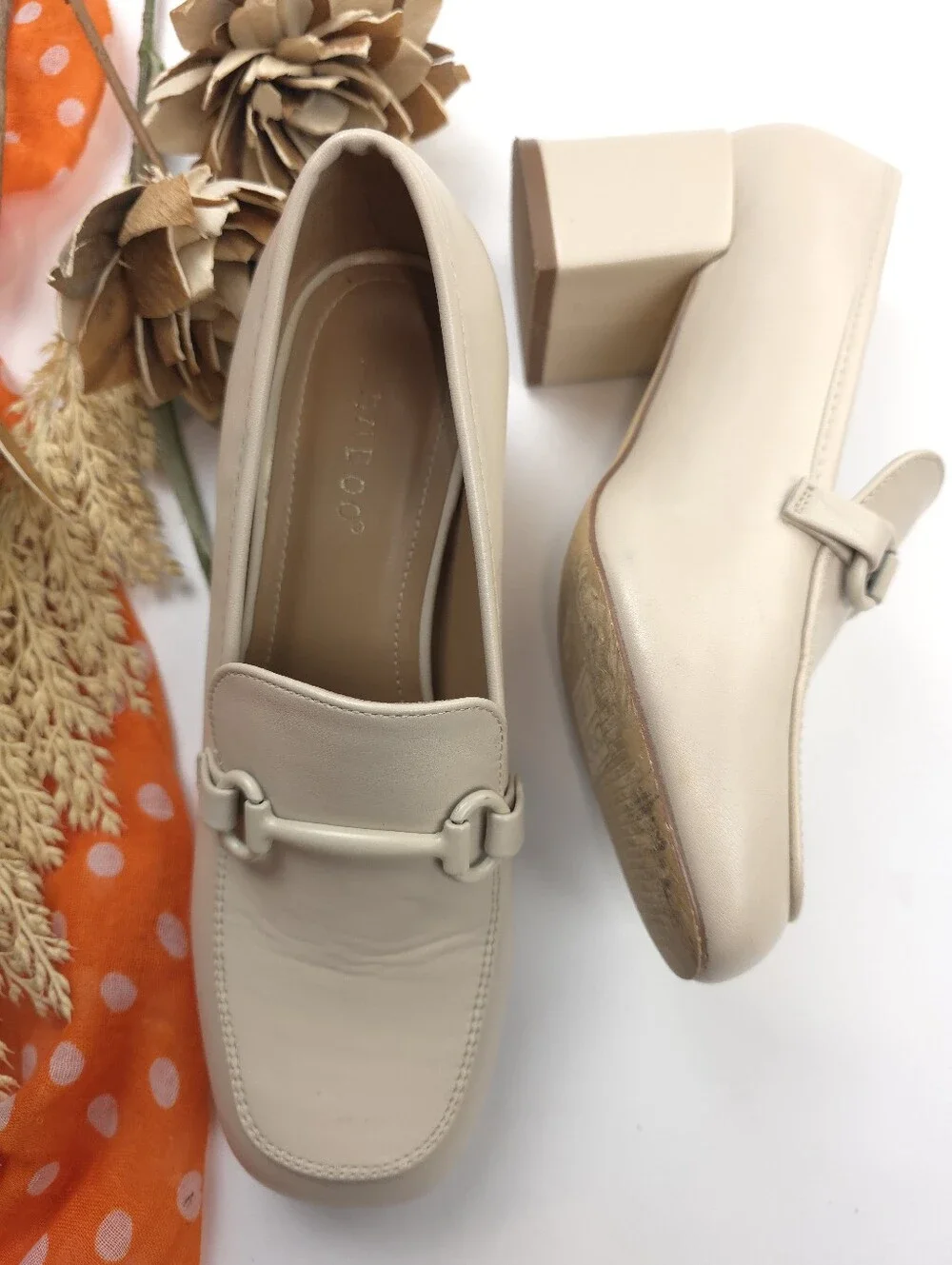 Cream Women's Leather Block Heel Loafers - Classic Chic 6½